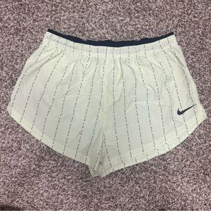 Nike Women's Running Shorts large